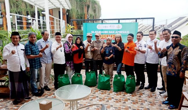 Kiai Abdullah SAM Hadiri Silaturahim Apresiasi Driver Ambulance Malang Raya