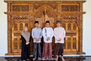 KH Abdullah SAM Ajak Eks Kepala BI Malang Kunjungi Pesantren Rakyat Luman