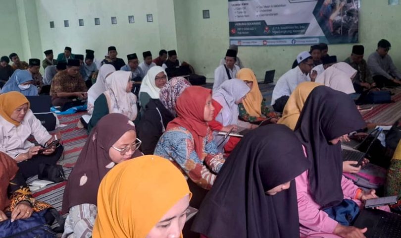 Upgrade Administrasi Madin, Operator MDT Pesantren Rakyat Ikuti Bimtek EMIS 4.0