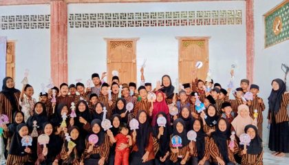 Hari Kartini di SDII Pesantren Rakyat, Siswa Antusias Berkarya - 1