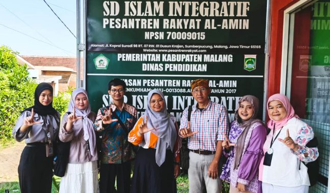 Kunjungan Balai Bahasa Jatim ke SDII Pesantren Rakyat, Perkuat Literasi Sekolah