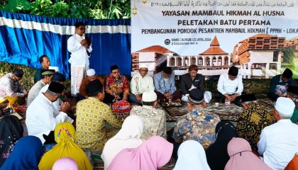 Sejumlah Tokoh Hadiri Peletakan Batu Pertama PPMH Loka, Langkah Awal Wujudkan Desa Santri - 3